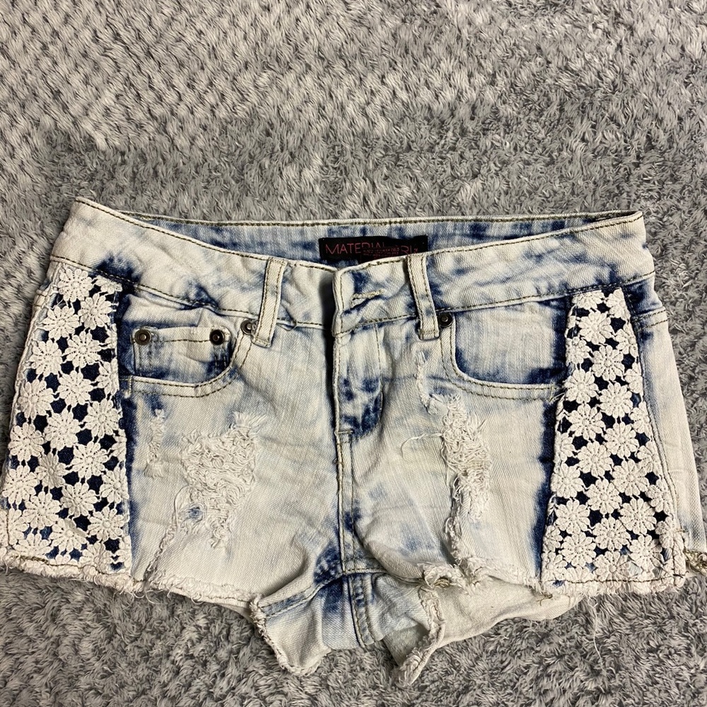 Girl’s short